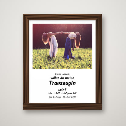 Willst du meine Trauzeugin sein? – Poster im Holzrahmen
